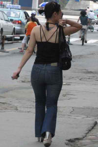 男生和女生在一起差差差很疼的视频